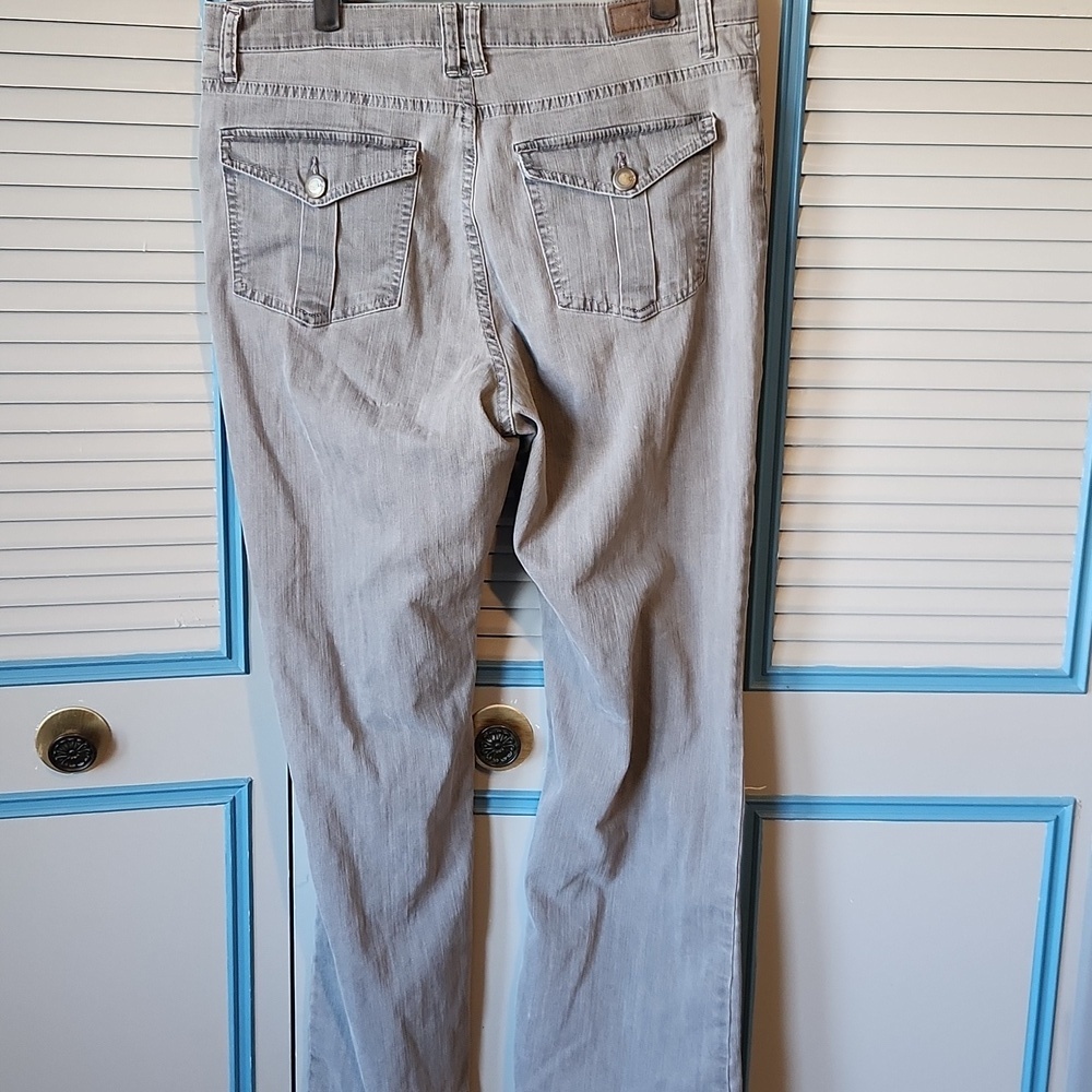 Lee Light Grey Classic Fit Jeans - Picture 7 of 13